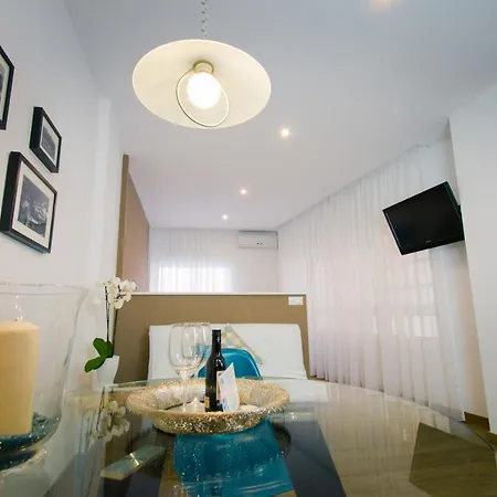 Holidays2malaga Malagueta Appartement *